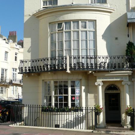Adelaide House Hotel ลูตัน ภายนอก รูปภาพ
